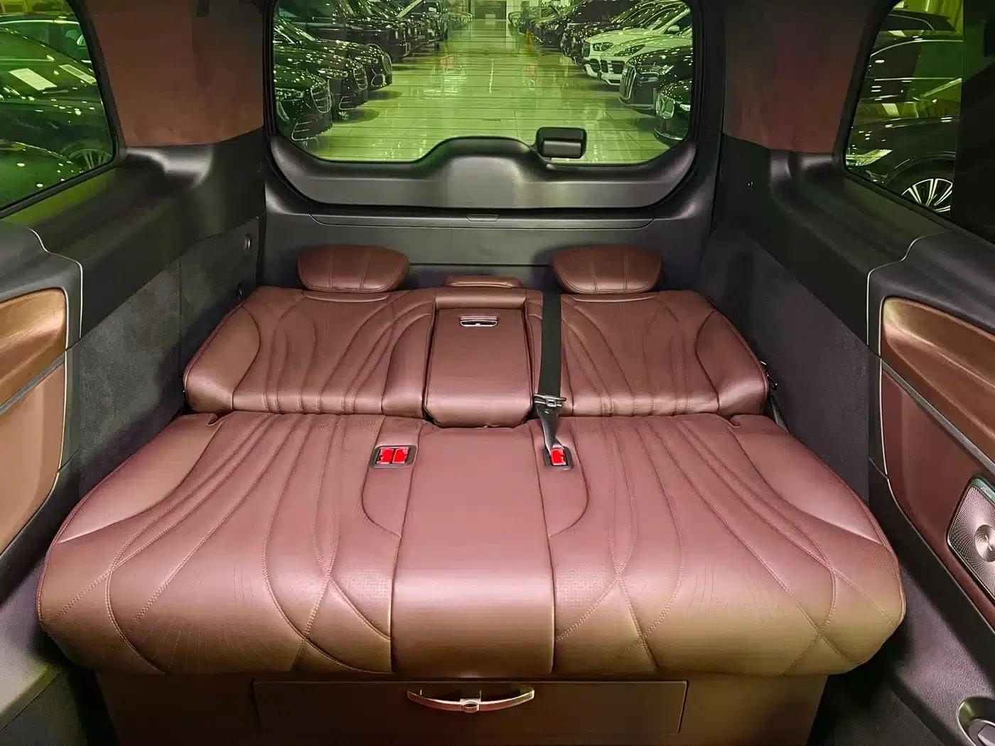 Mercedes-Benz V-Class 2022 V 260 L Long Wheelbase Premium Edition — миниатюра 12