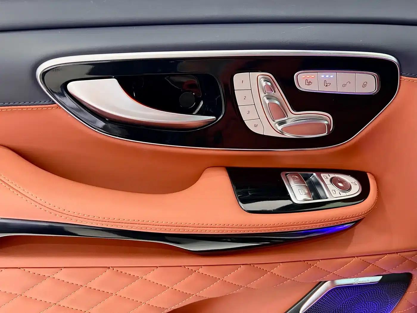 Mercedes-Benz V-Class 2021 V 260 L Long Wheelbase Premium Edition — миниатюра 27