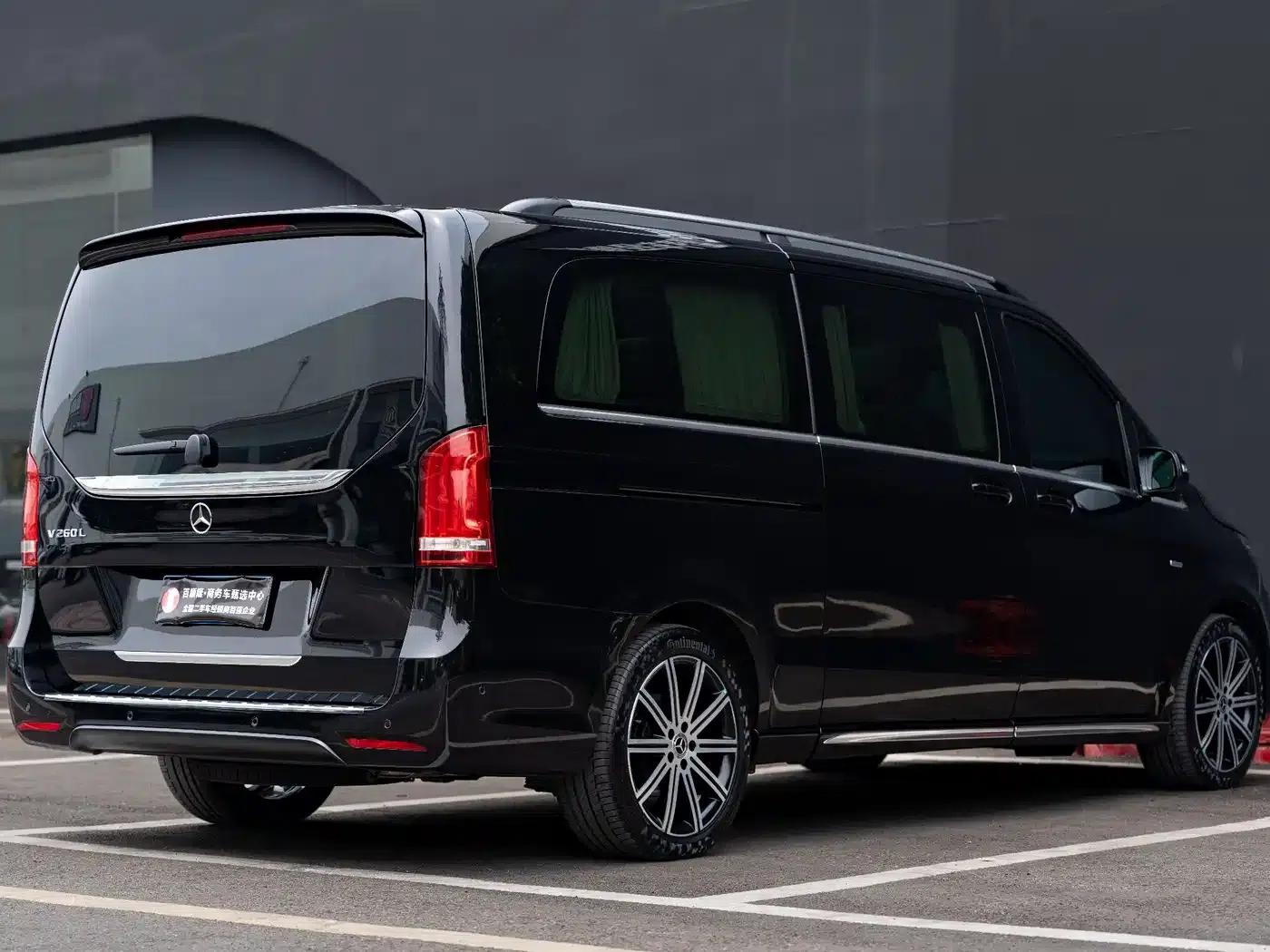 Mercedes-Benz V-Class 2022 V 260 L Long Wheelbase Luxury Edition — миниатюра 19
