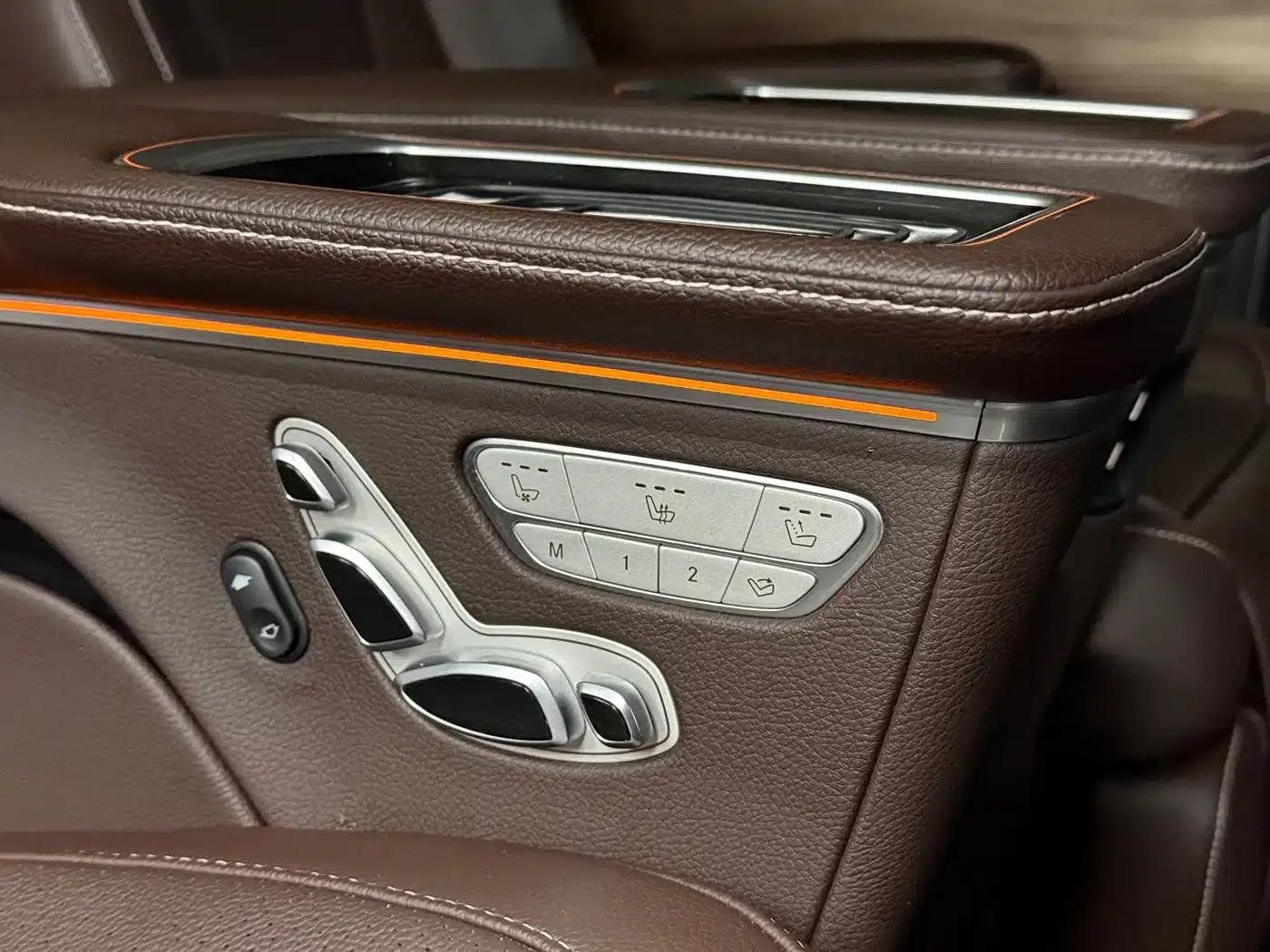 Mercedes-Benz V-Class 2022 V 260 L Long Wheelbase Luxury Edition — миниатюра 12