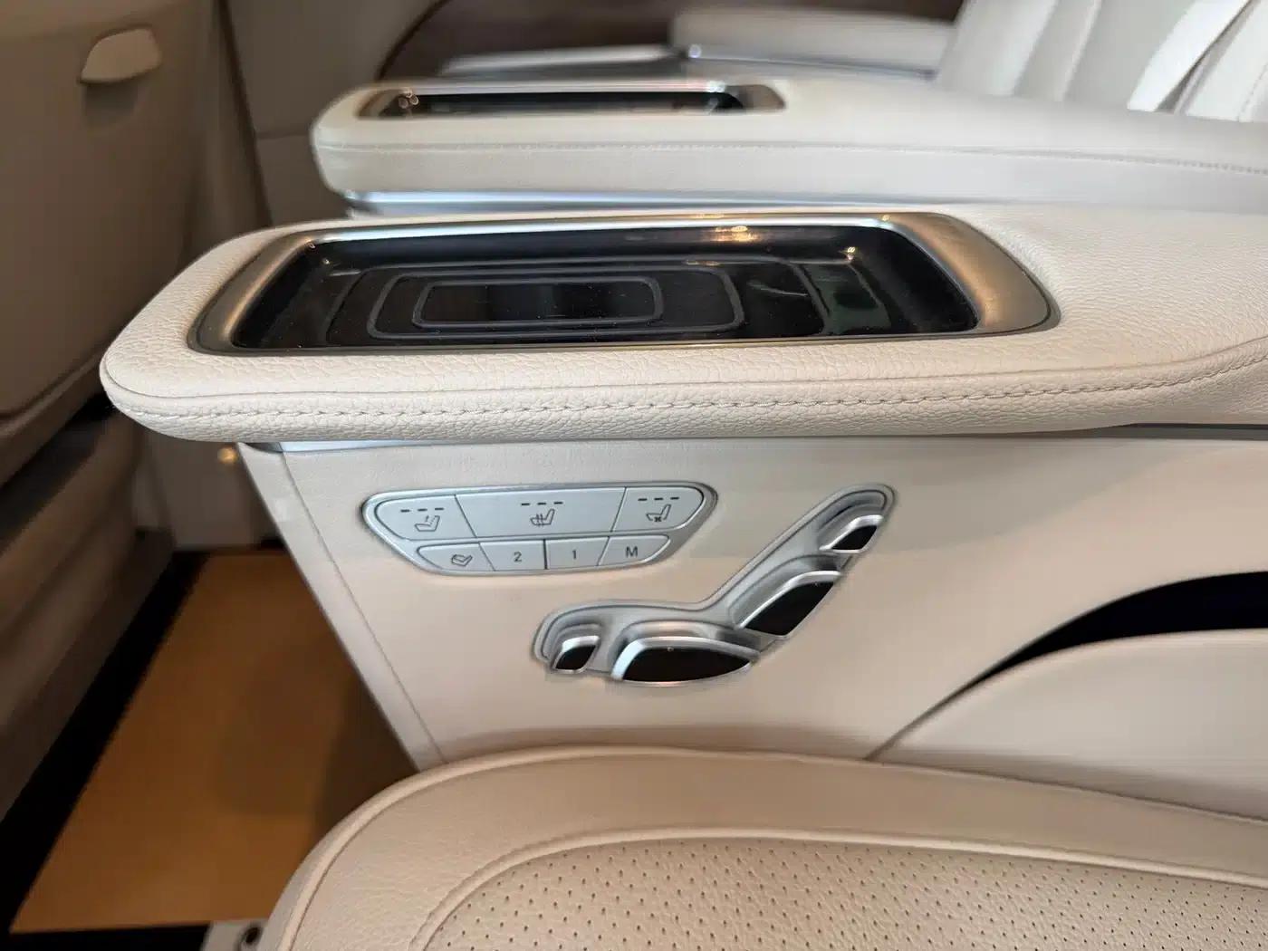 Mercedes-Benz V-Class 2020 V 260 L Long Wheelbase Luxury Edition — миниатюра 18