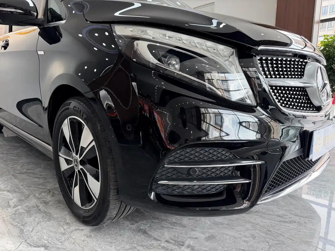 Mercedes-Benz V-Class 2020 V 260 L Long Wheelbase Luxury Edition — миниатюра 7