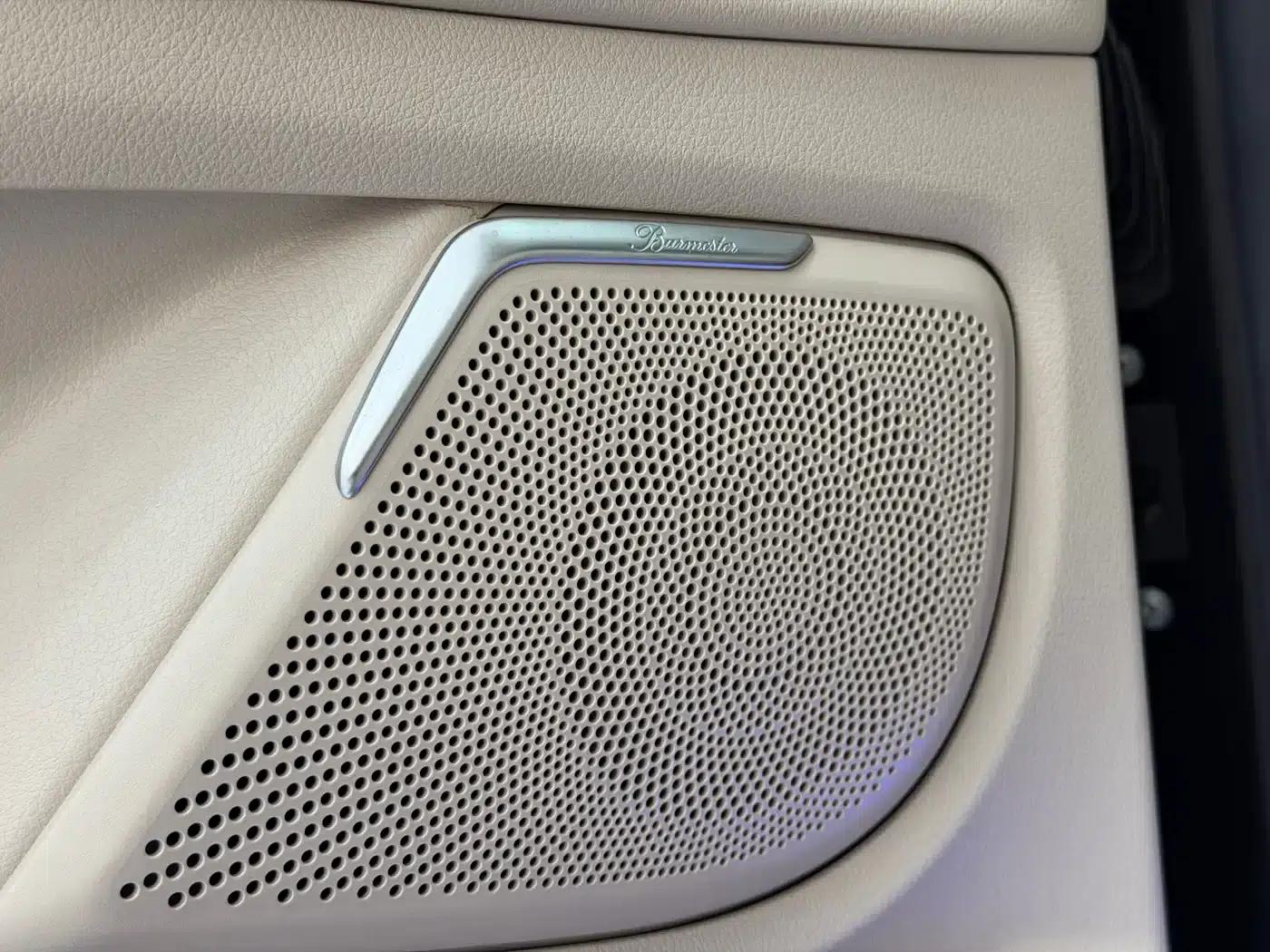 Mercedes-Benz V-Class 2020 V 260 L Long Wheelbase Luxury Edition — миниатюра 10
