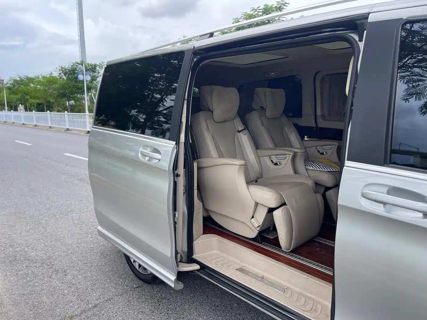 Mercedes-Benz V-Class 2016 V 260 Premium Edition — миниатюра 15