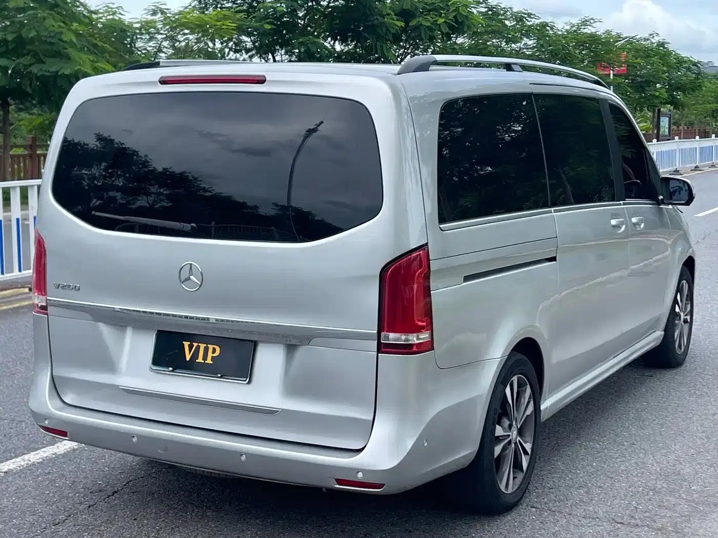 Mercedes-Benz V-Class 2016 V 260 Premium Edition — миниатюра 6