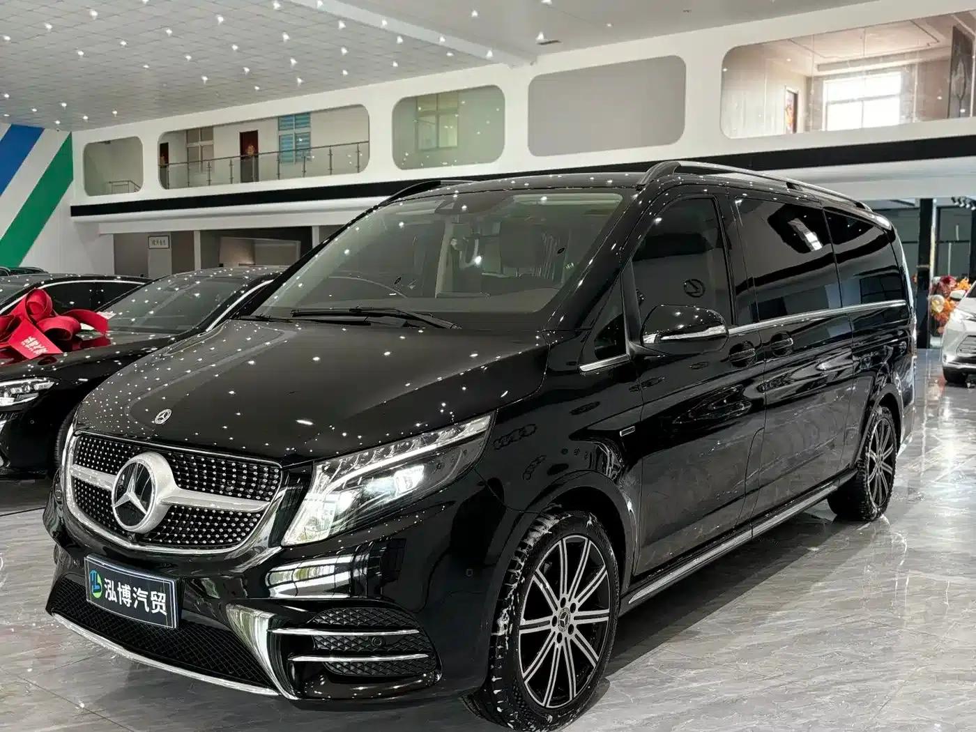 Mercedes-Benz V-Class 2022 V 260 L Long Wheelbase Luxury Edition — миниатюра 1