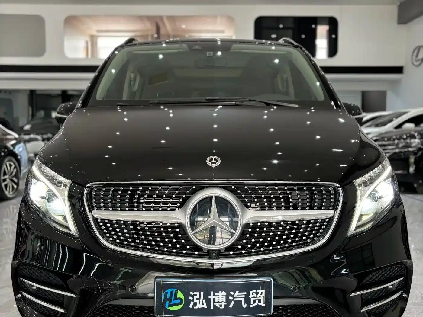 Mercedes-Benz V-Class 2022 V 260 L Long Wheelbase Luxury Edition — миниатюра 2