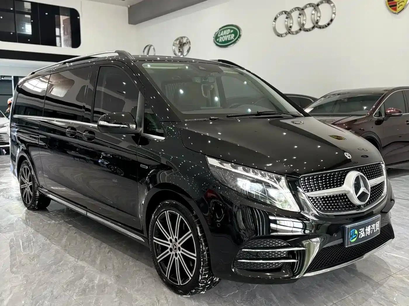 Mercedes-Benz V-Class 2022 V 260 L Long Wheelbase Luxury Edition — миниатюра 3