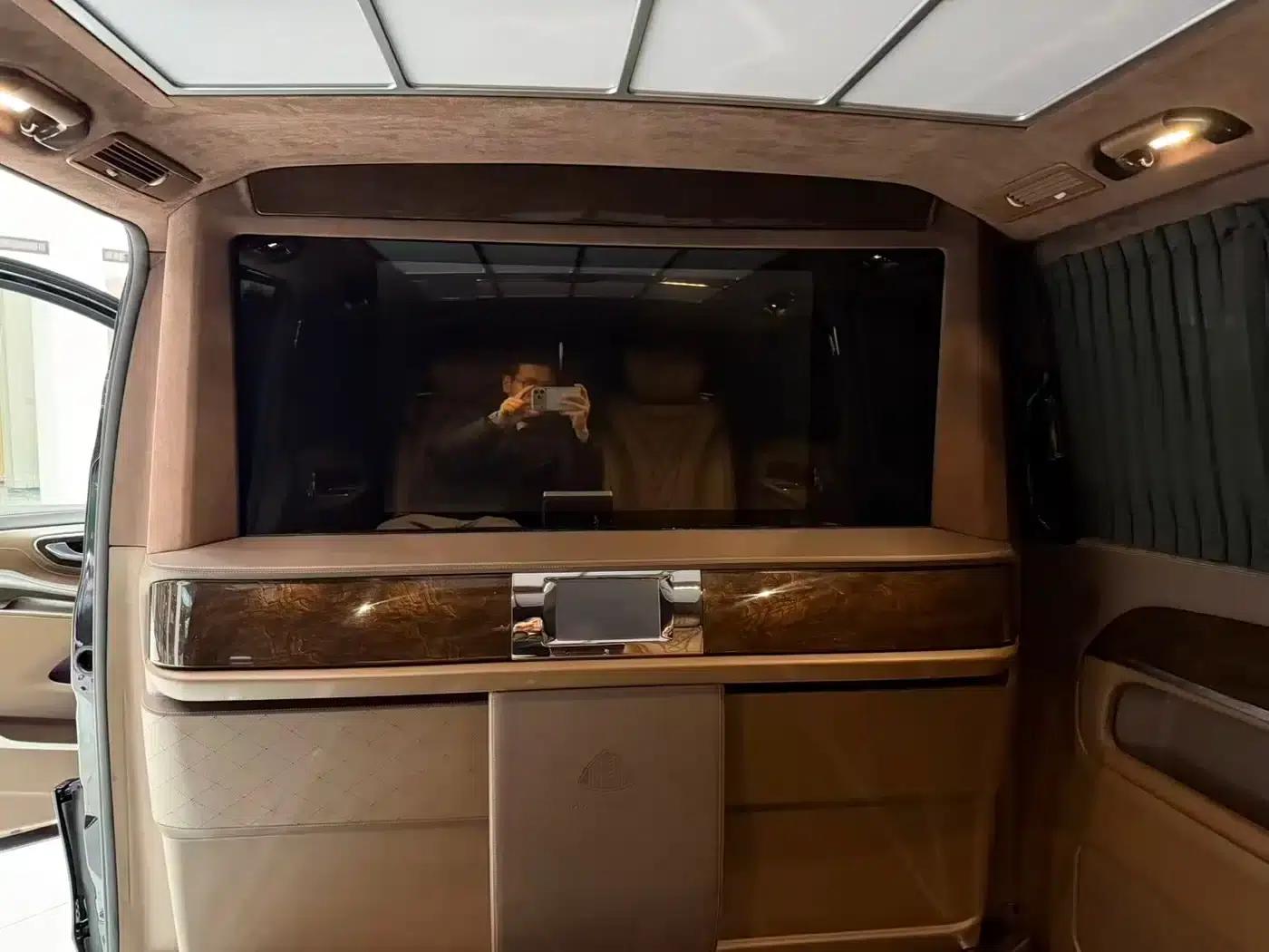 Mercedes-Benz V-Class (Imported) 2020 V 250 L — миниатюра 11