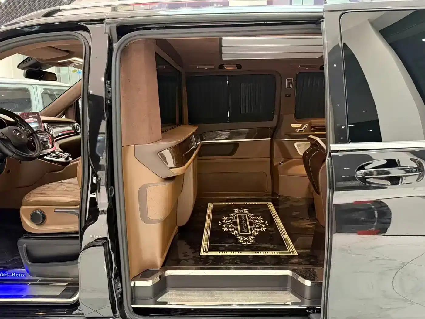 Mercedes-Benz V-Class (Imported) 2020 V 250 L — миниатюра 10