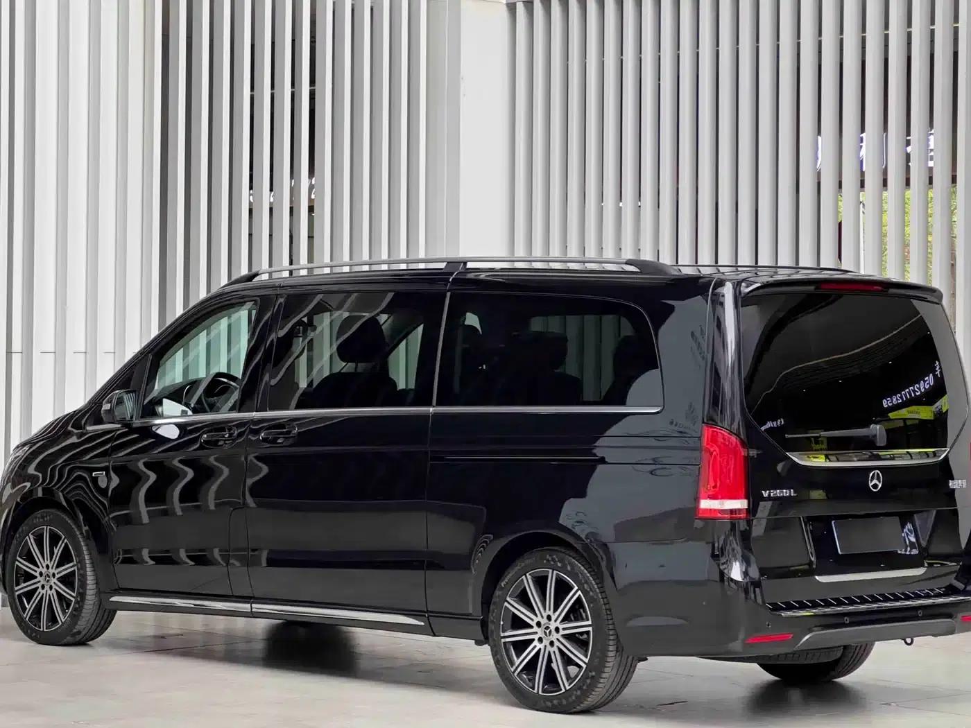 Mercedes-Benz V-Class 2022 V 260 L Long Wheelbase Luxury Edition — миниатюра 6