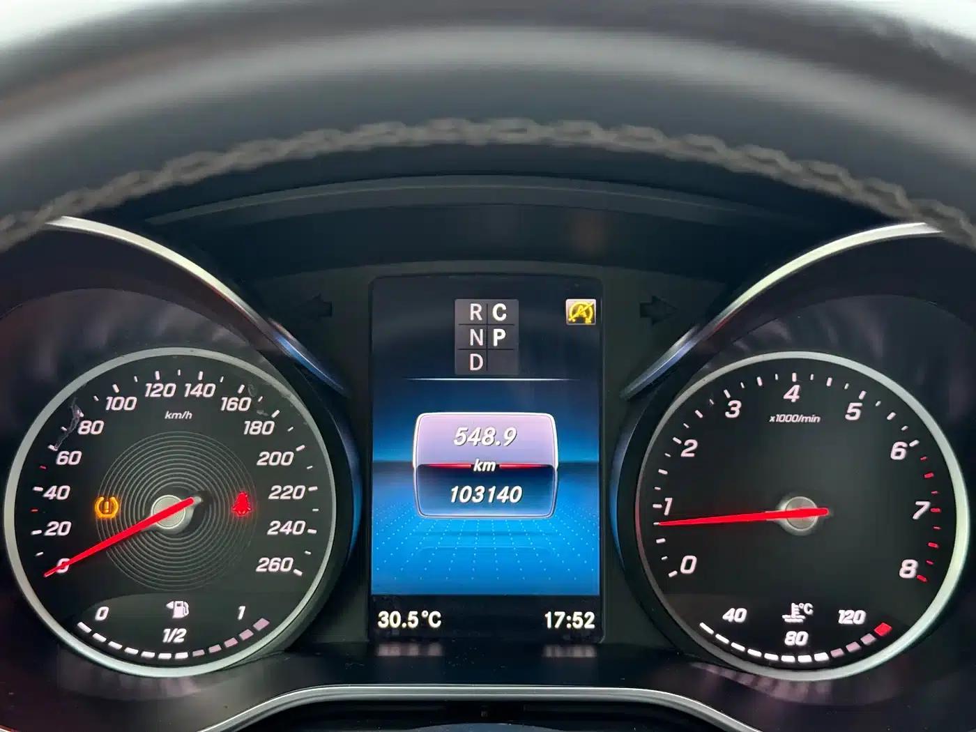 Mercedes-Benz V-Class 2021 V 260 Premium Edition — миниатюра 16