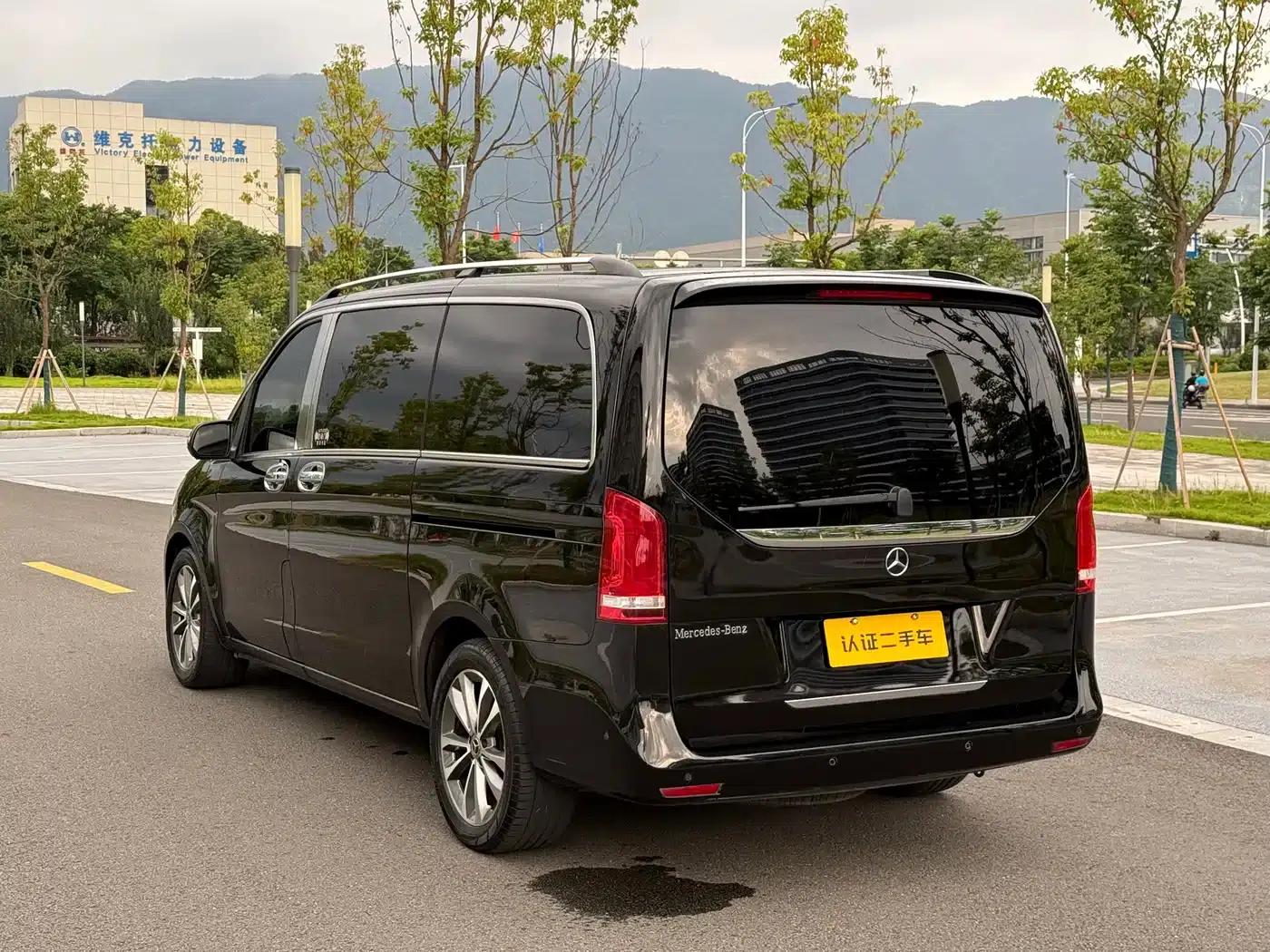 Mercedes-Benz V-Class 2021 V 260 Premium Edition — миниатюра 5