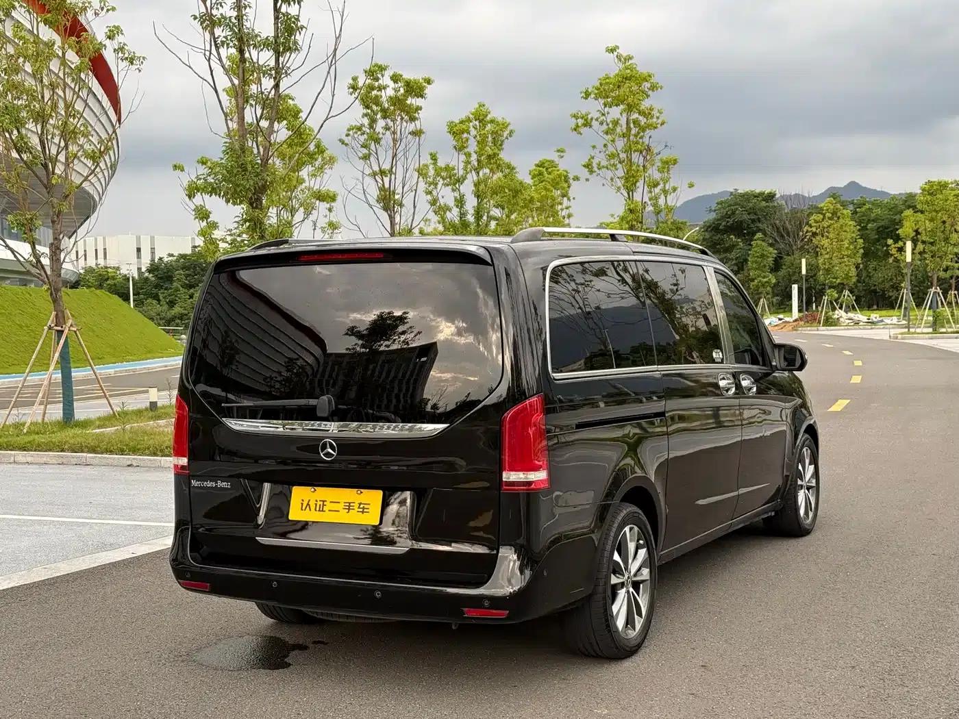 Mercedes-Benz V-Class 2021 V 260 Premium Edition — миниатюра 7