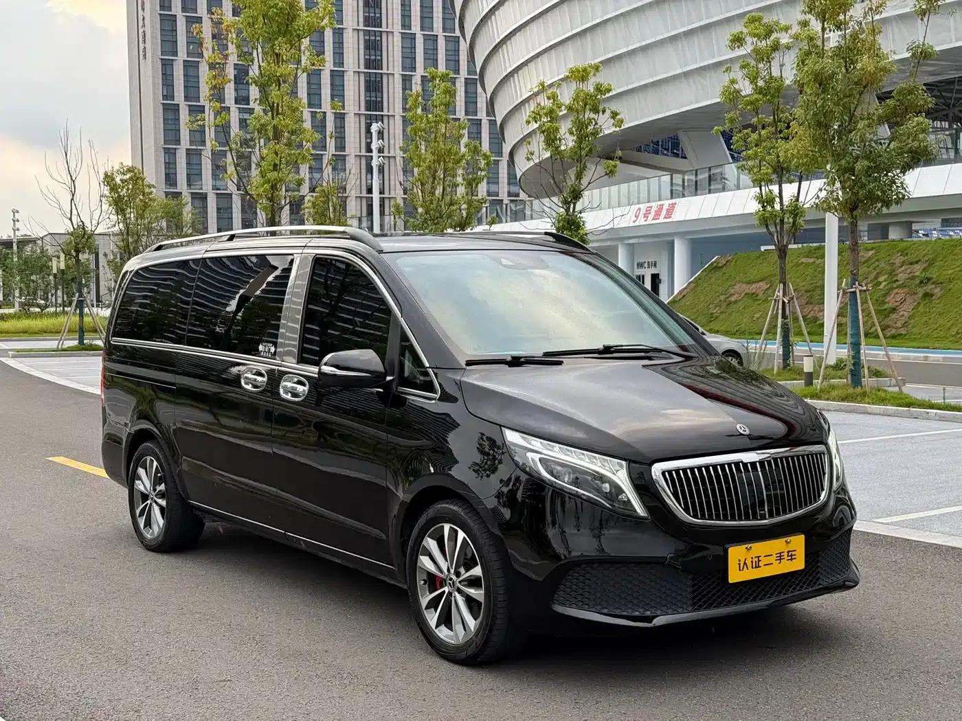 Mercedes-Benz V-Class 2021 V 260 Premium Edition — миниатюра 8
