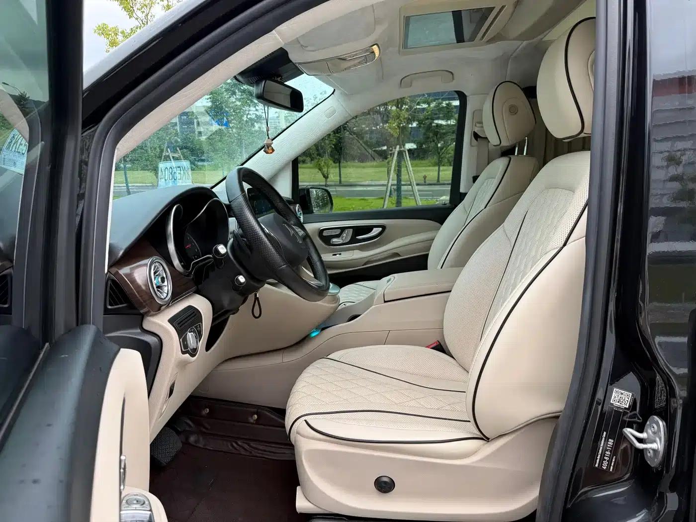 Mercedes-Benz V-Class 2021 V 260 Premium Edition — миниатюра 9