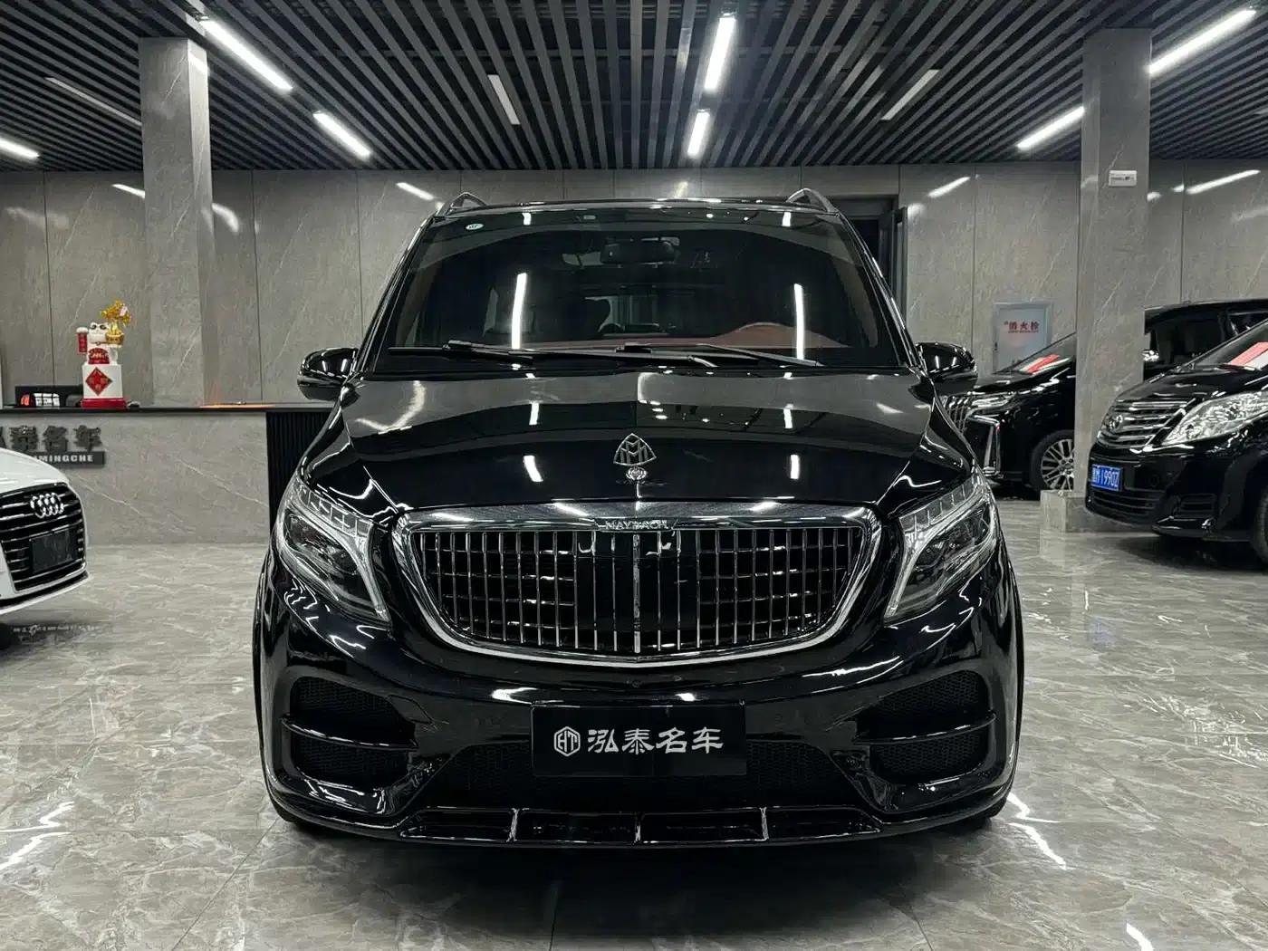 Mercedes-Benz V-Class (Imported) 2020 V 250 Middle East Edition — миниатюра 2
