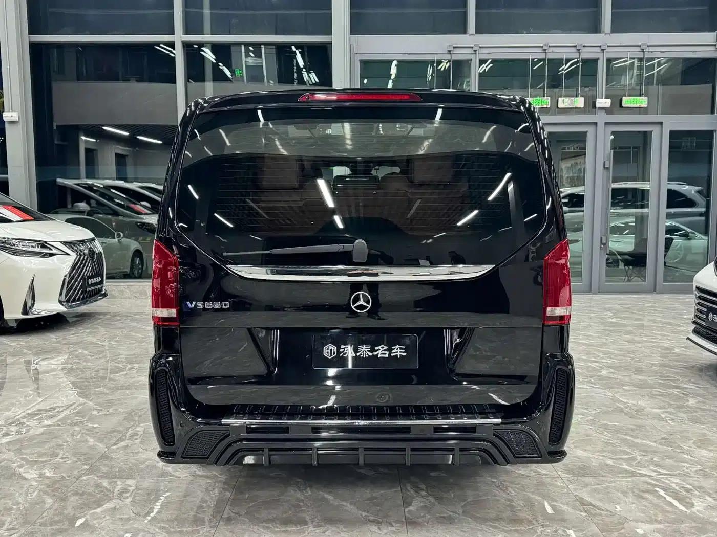 Mercedes-Benz V-Class (Imported) 2020 V 250 Middle East Edition — миниатюра 5