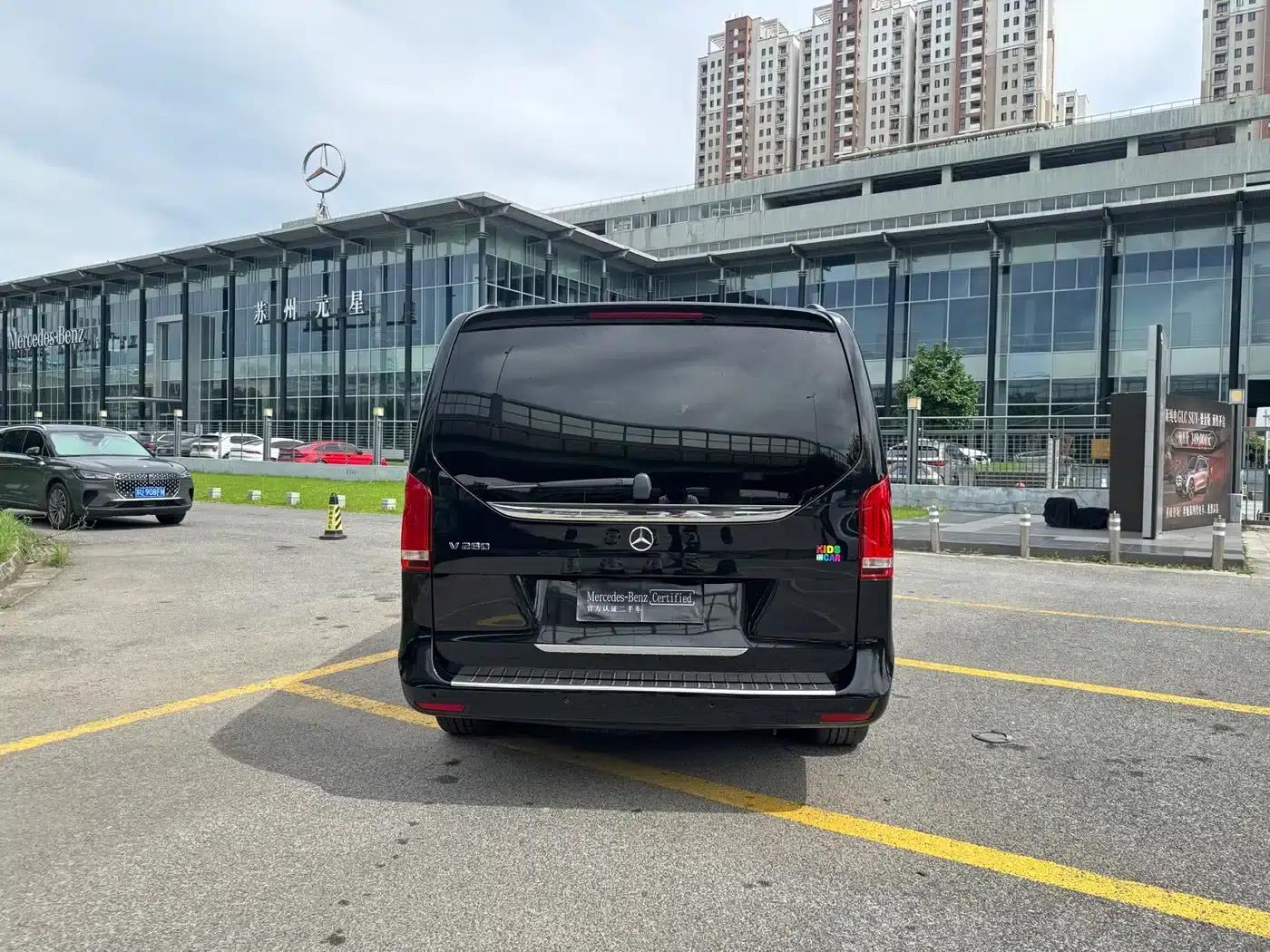Mercedes-Benz V-Class 2020 V 260 Premium Edition — миниатюра 22