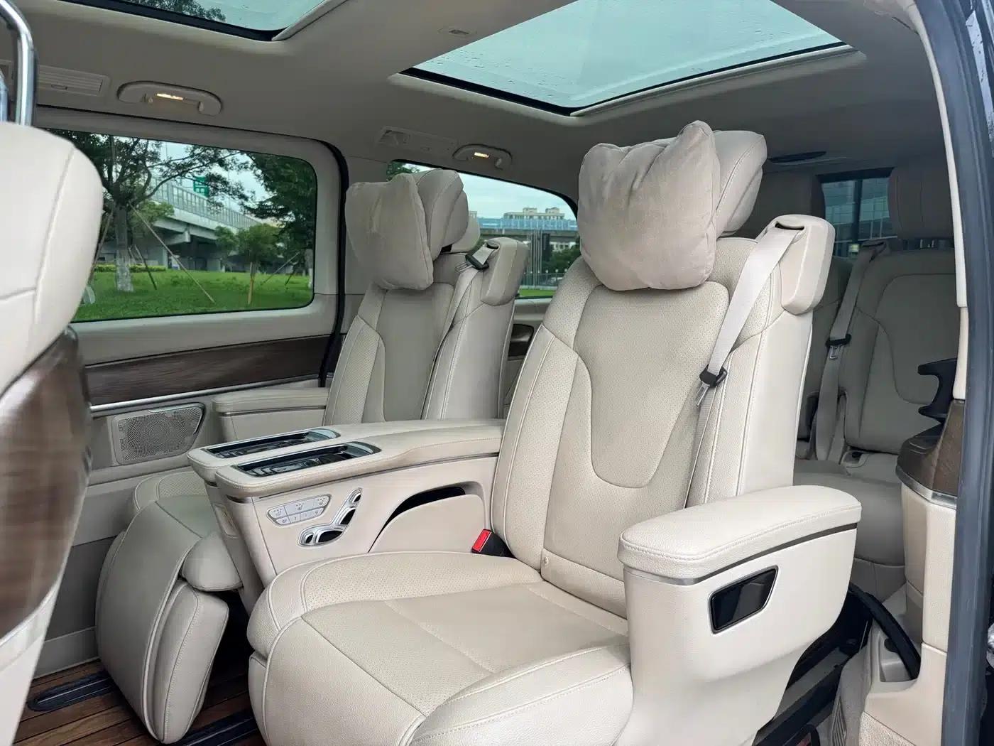 Mercedes-Benz V-Class 2020 V 260 Premium Edition — миниатюра 9