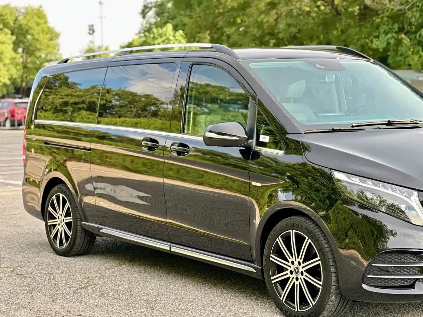 Mercedes-Benz V-Class 2022 V 260 L Long Wheelbase Luxury Edition — миниатюра 6