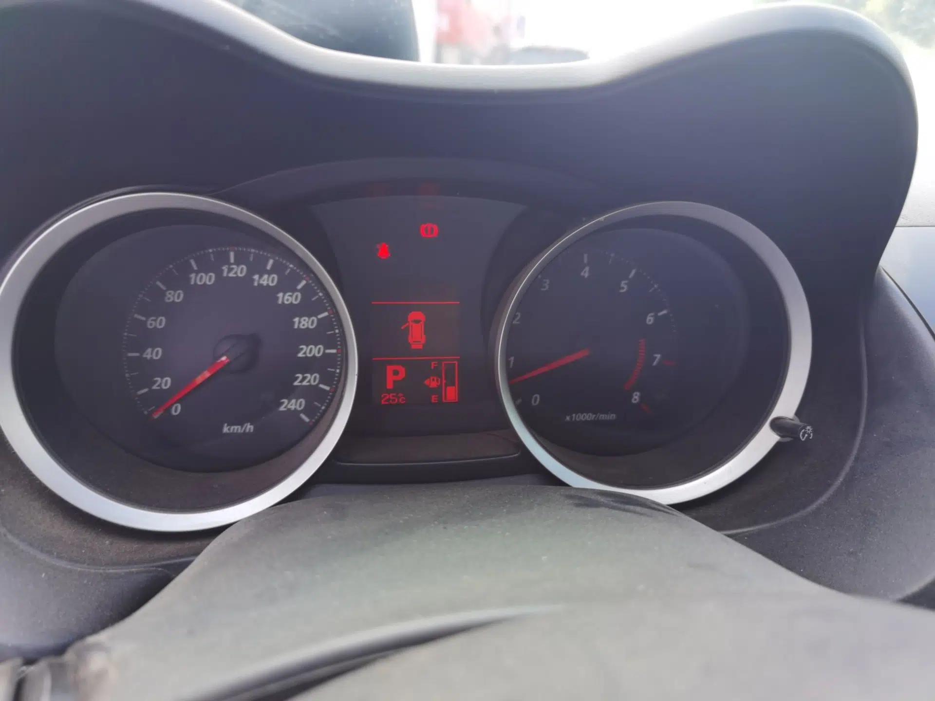 Mitsubishi Lancer EX 2013 Fashion Edition 1.8L CVT Comfort Version — миниатюра 11