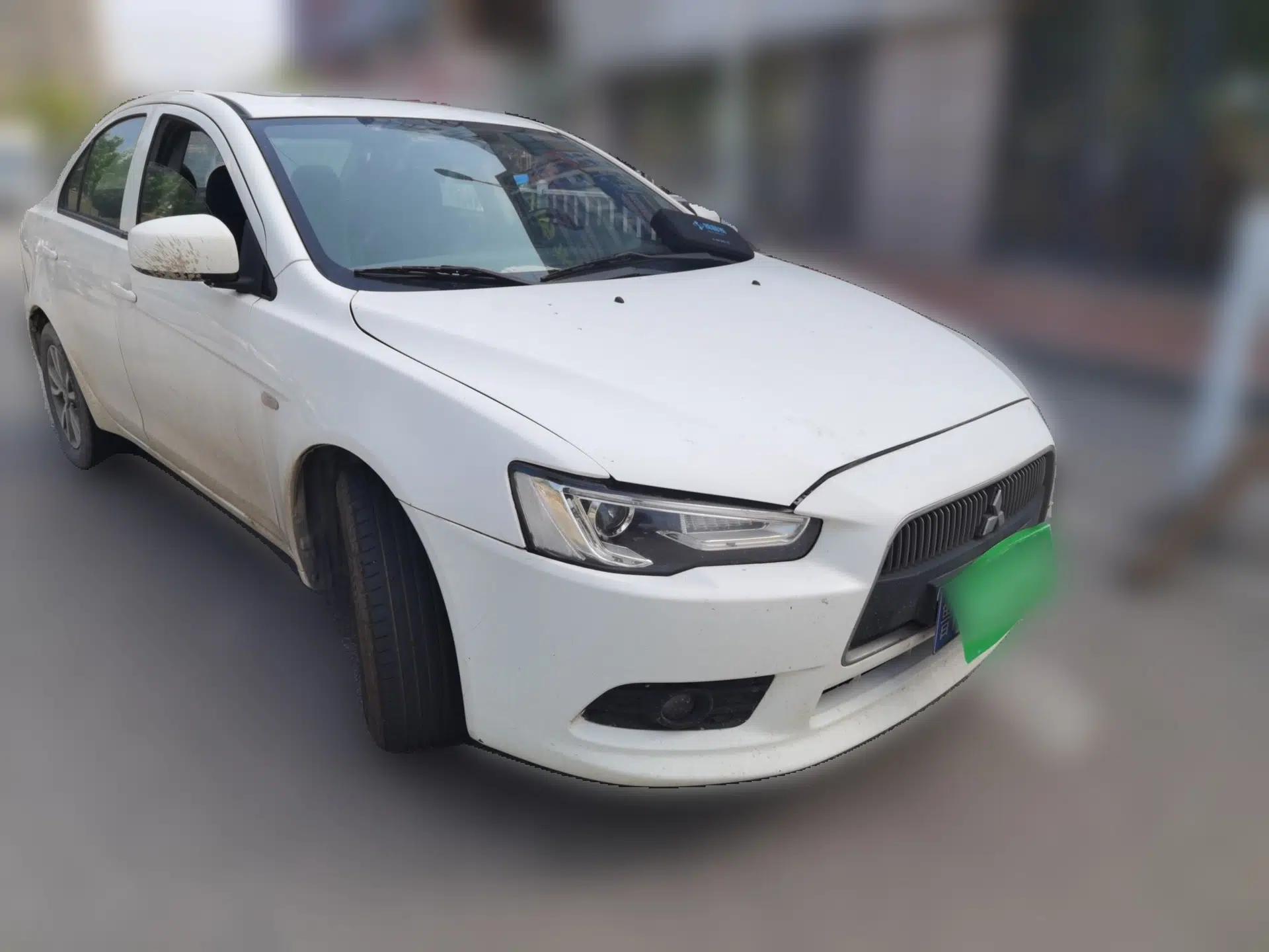 Mitsubishi Lancer EX 2013 Fashion Edition 1.8L CVT Comfort Version — миниатюра 3