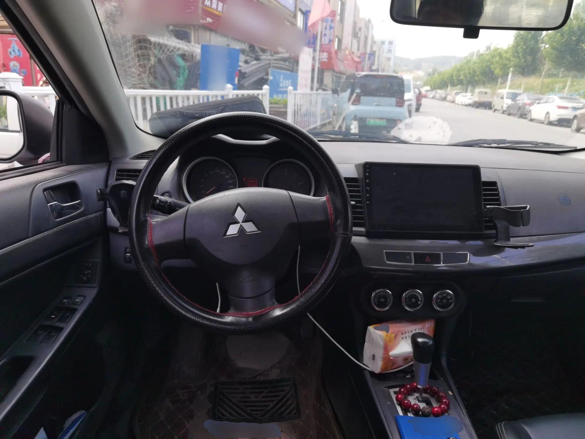Mitsubishi Lancer EX 2013 Fashion Edition 1.8L CVT Comfort Version — миниатюра 10