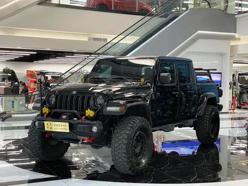 Gladiator 2022 3.6L First Edition — миниатюра 1