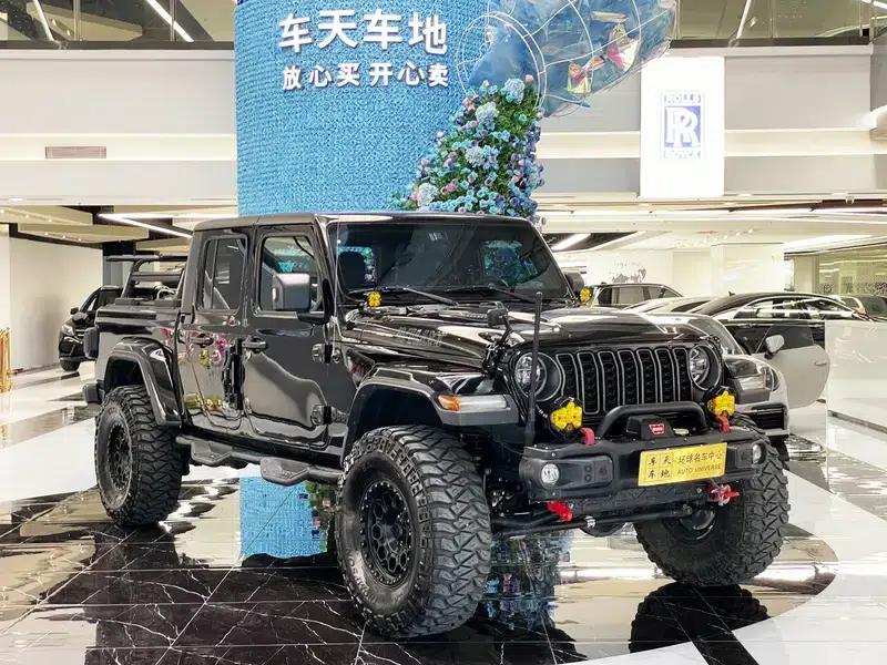 Gladiator 2022 3.6L First Edition — миниатюра 3