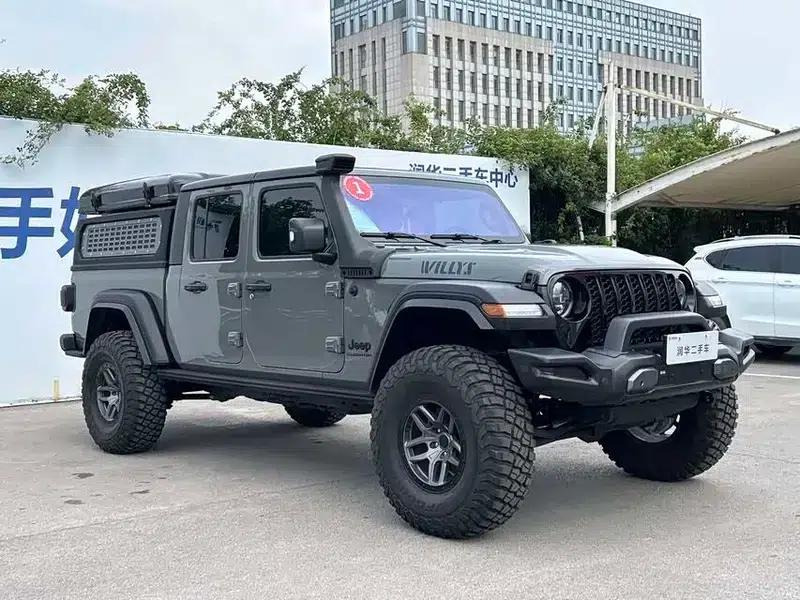 Gladiator 2022 3.6L First Edition — миниатюра 2