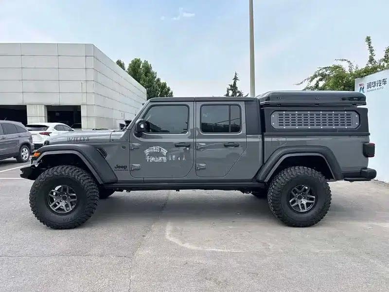 Gladiator 2022 3.6L First Edition — миниатюра 3
