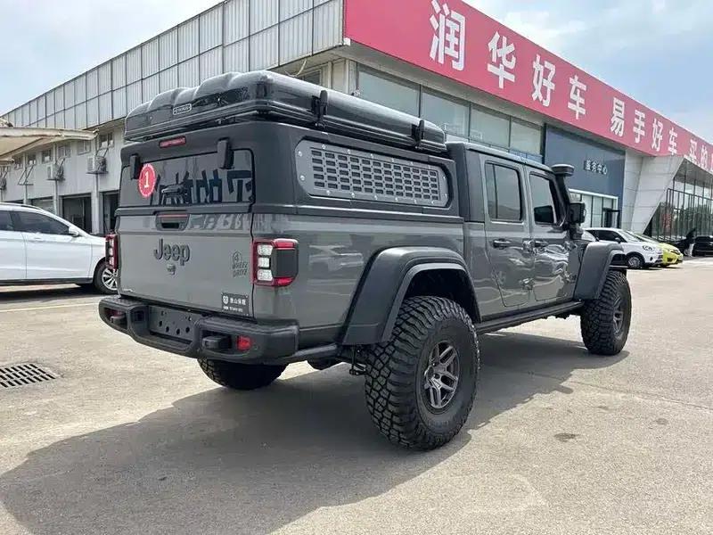 Gladiator 2022 3.6L First Edition — миниатюра 4