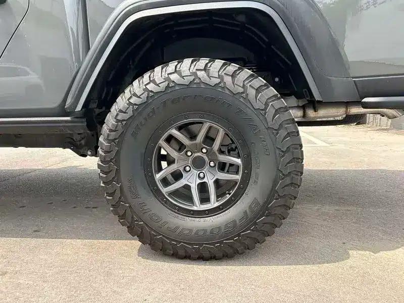 Gladiator 2022 3.6L First Edition — миниатюра 6