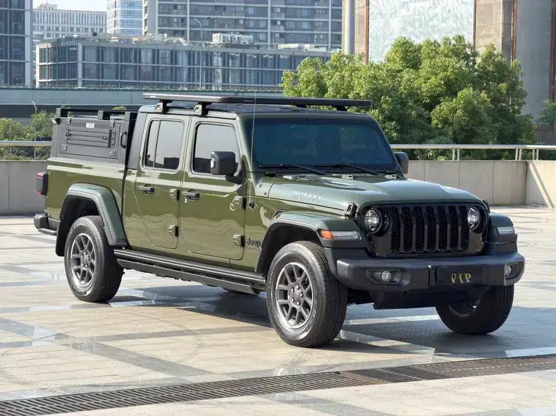 Gladiator 2022 3.6L First Edition — миниатюра 3