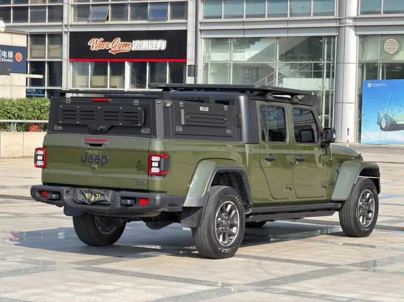 Gladiator 2022 3.6L First Edition — миниатюра 10