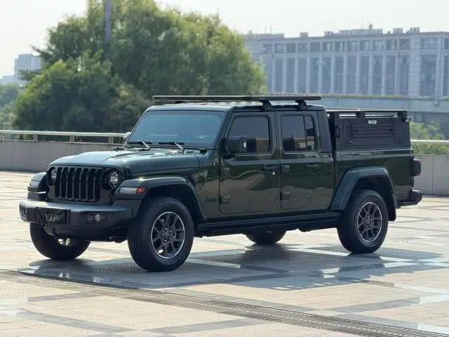 Gladiator 2022 3.6L First Edition