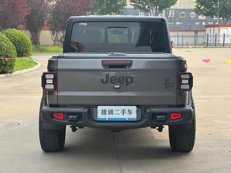 Gladiator 2022 3.6L First Edition — миниатюра 5