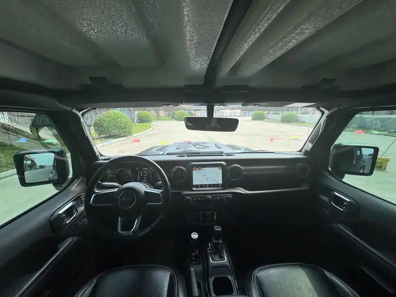 Gladiator 2022 3.6L First Edition — миниатюра 7