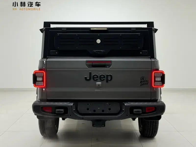 Gladiator 2022 3.6L First Edition — миниатюра 5
