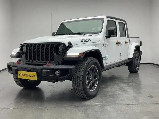Gladiator 2023 3.6L Overland