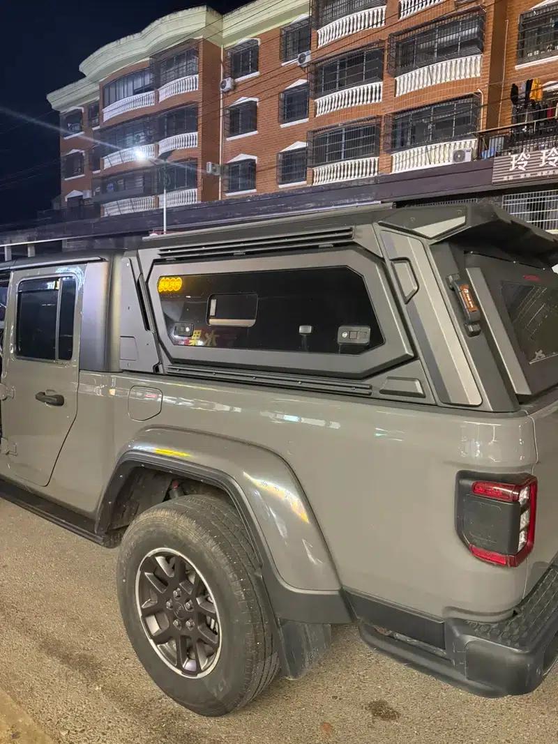 Gladiator 2022 3.6L First Edition — миниатюра 2