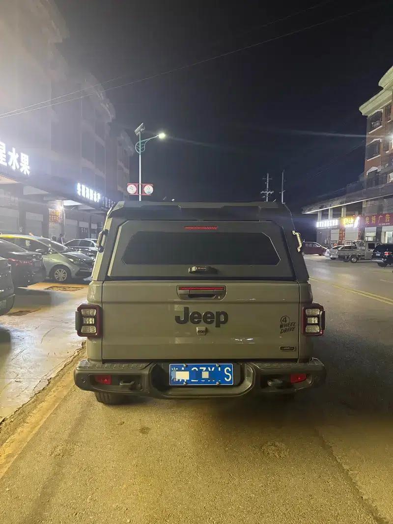 Gladiator 2022 3.6L First Edition — миниатюра 4