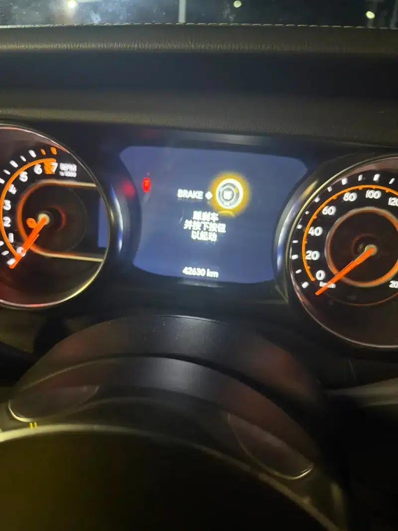 Gladiator 2022 3.6L First Edition — миниатюра 10
