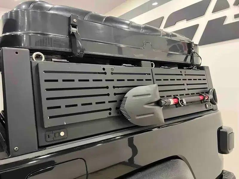 Gladiator 2023 3.6L Overland — миниатюра 12