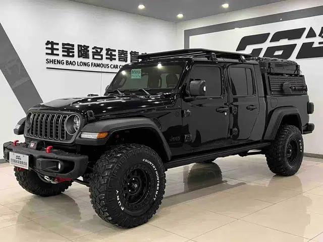Gladiator 2023 3.6L Overland