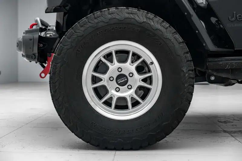 Gladiator 2022 3.6L First Edition — миниатюра 14