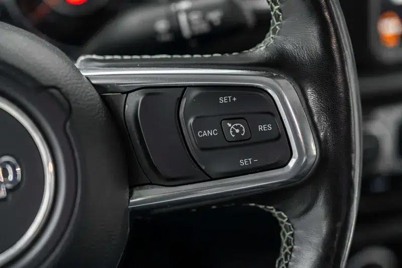 Gladiator 2022 3.6L First Edition — миниатюра 25
