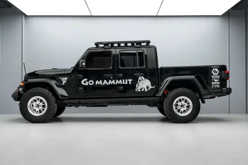 Gladiator 2022 3.6L First Edition — миниатюра 4
