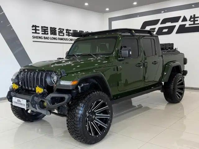 Gladiator 2023 3.6L Overland